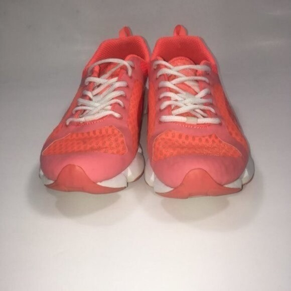 Puma Women’s Formlite XT Ultra Running Training Shoes Pink Size 9 - Picture 3 of 6